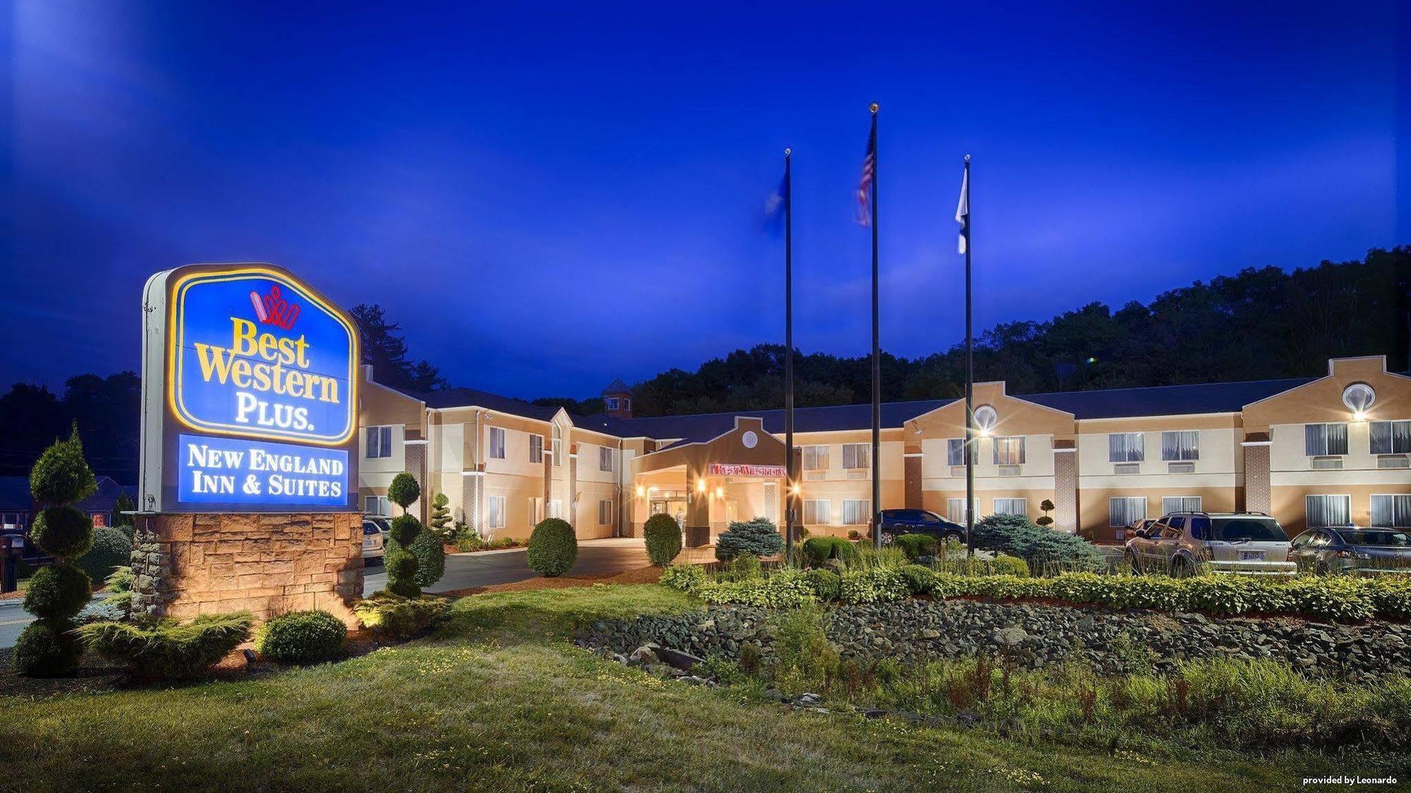 Best Western Plus New England Inn & Suites Берлин Экстерьер фото